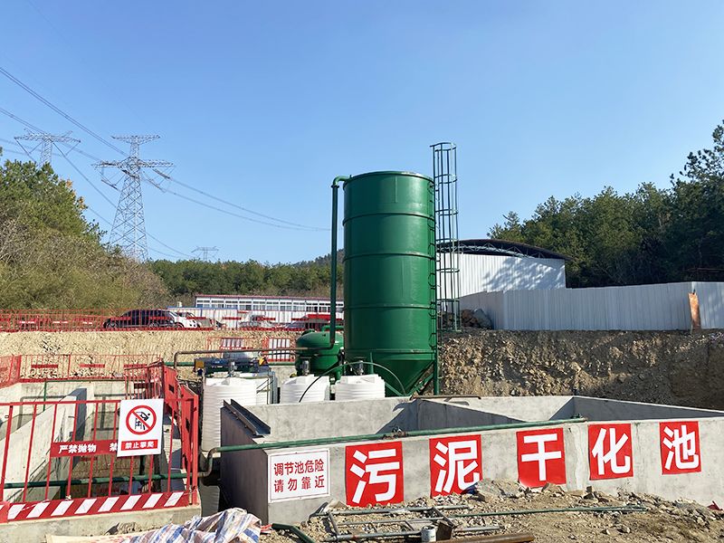 砥礪前行萬(wan)川戰士